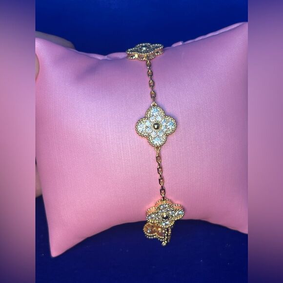 18k Gold Plated Alhambra Crystal Clover Motif Bracelet - Picture 10 of 14